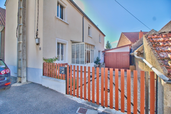Maison 4 pièces sur 2 niveaux 96 m² 
