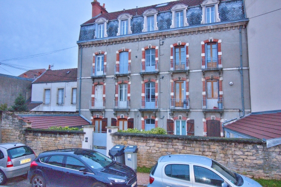 Appartement 3 pieces Quartier republique  44 m2