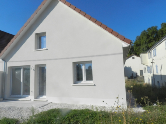 Maison 136 m² 4 chambres ( 2 au RDC )  terrain de 500 m²