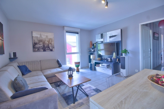Appartement T4 de 79.8 m² avec terrasse