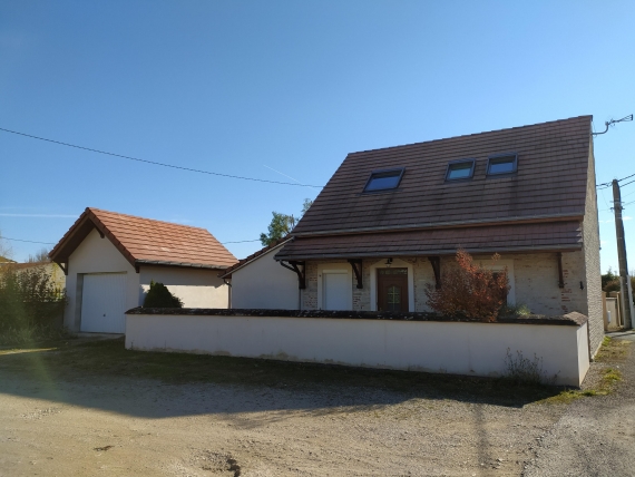 Maison 5 pièces de 106 m² sur deux niveaux