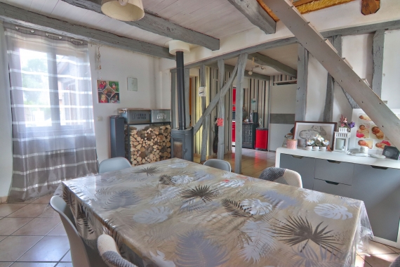 Maison 4 pièces sur deux niveaux