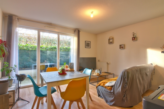 Appartement 2 pièces de 44,90 m² au rez de chaussée,